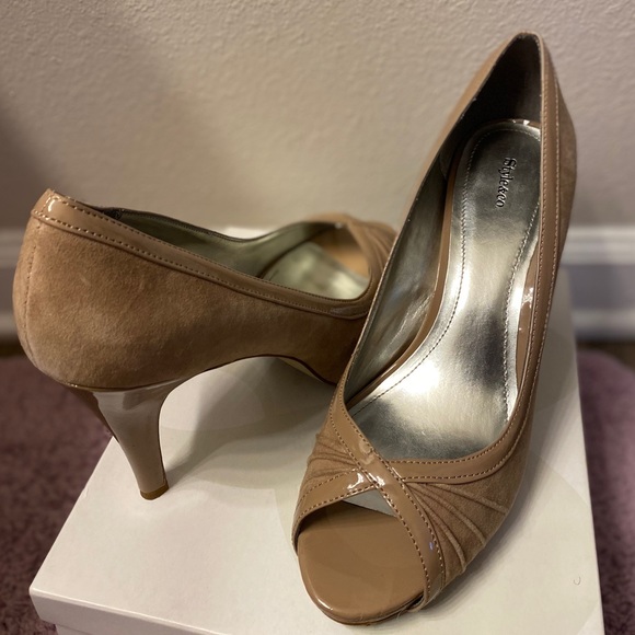 Peep toe Suede Heels - Picture 5 of 5